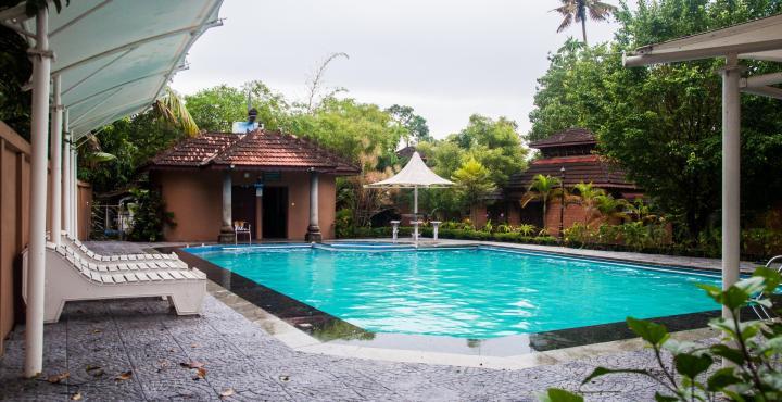 Pagoda Resorts Alappuzha Exterior foto